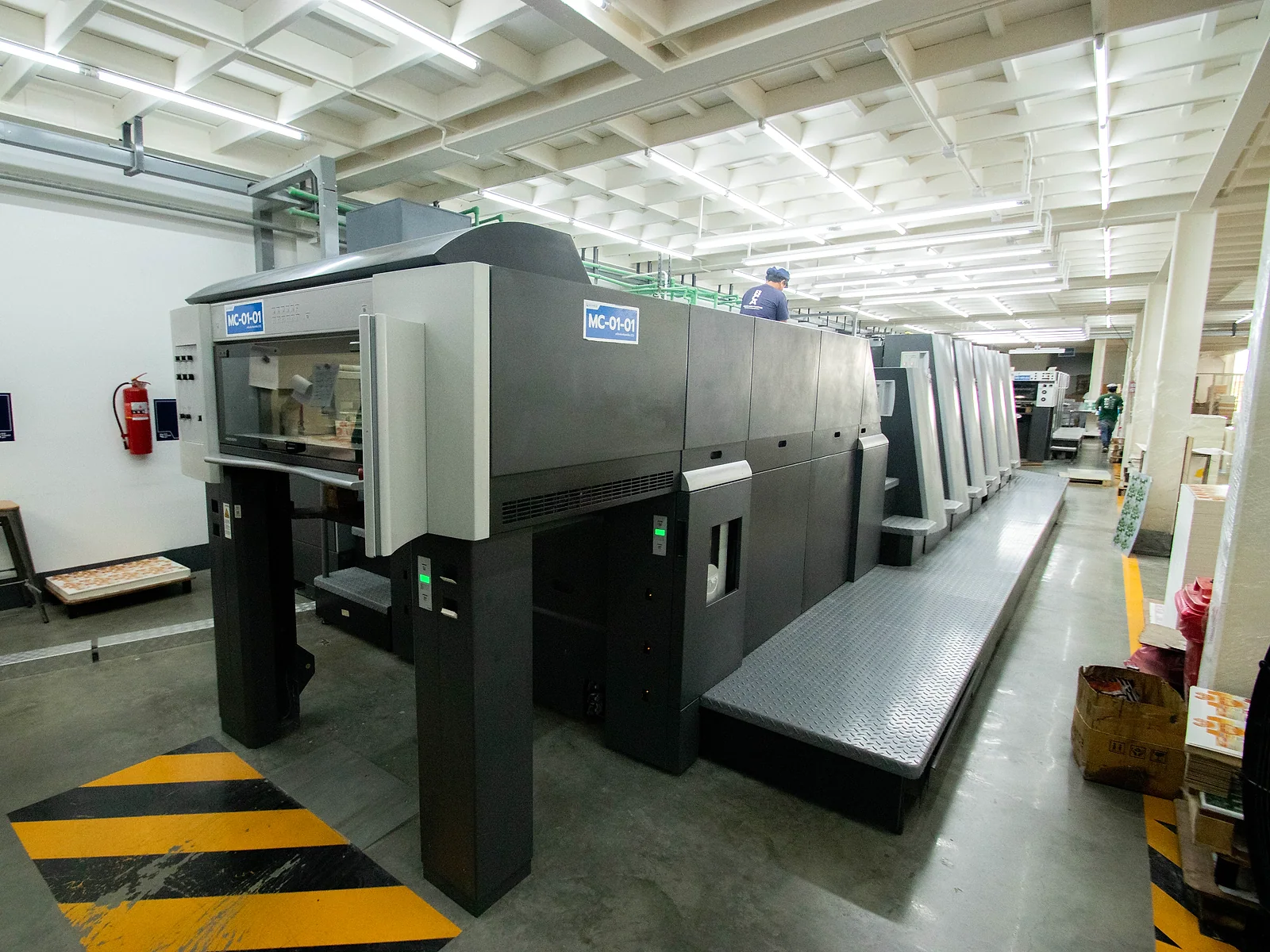 เครื่องพิมพ์ Offset สำหรับงานกล่อง