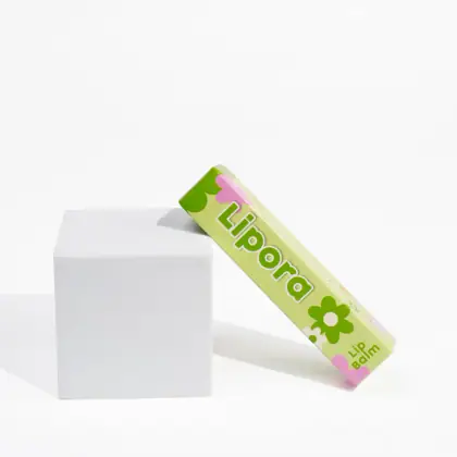 รูปตัวอย่างกล่องเครื่องสำอาง Lipora Lip Balm สำหรับรับผลิตกล่อง รับทำกล่อง และผลิตกล่องโดย Box Corner Art มุมหลัก
