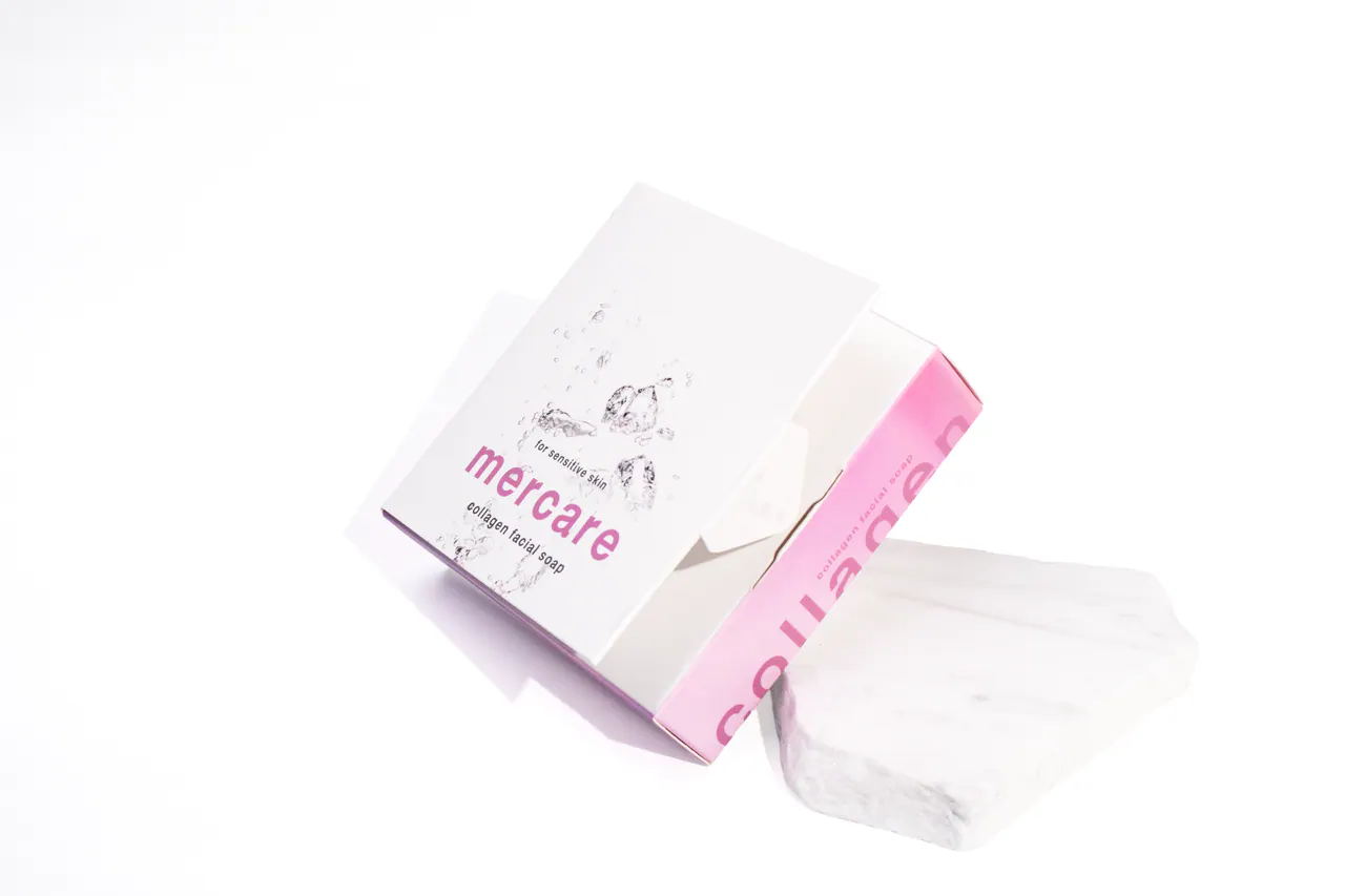 รูปตัวอย่างกล่องสบู่ Mercare Collagen Facial Soap สำหรับรับผลิตกล่อง รับทำกล่อง และผลิตกล่องโดย Box Corner Art มุมหลัก