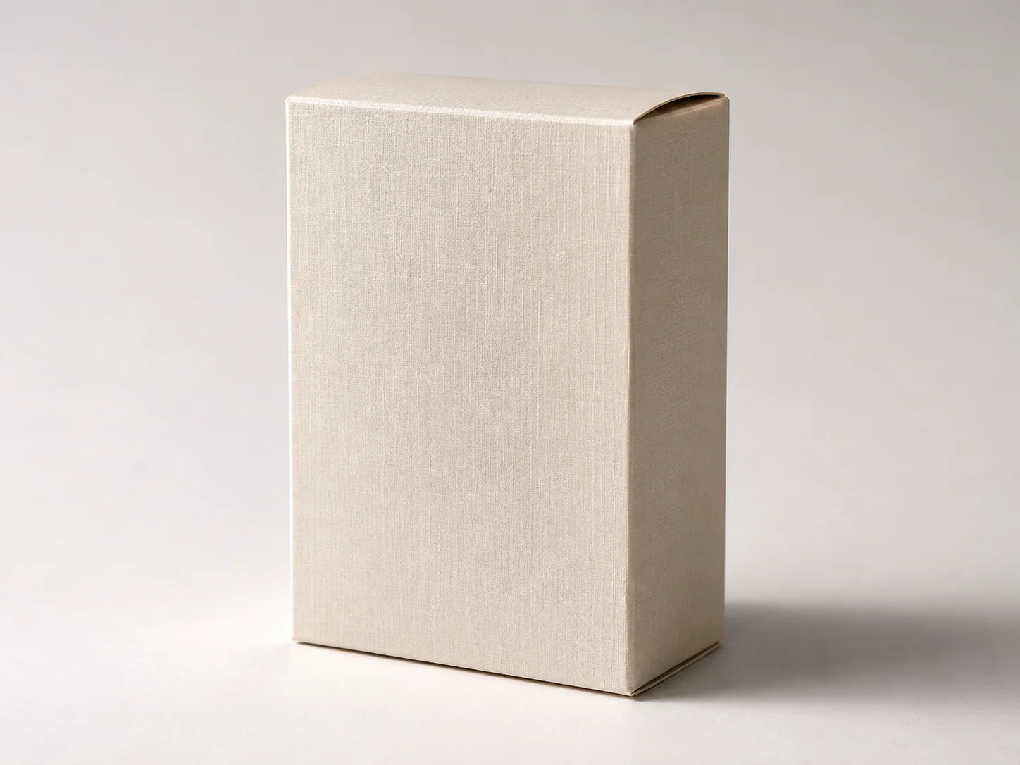 กระดาษมุกกับงานฟอยล์ ใช้อย่างไรให้กล่องดูแพงแบบพอดี โดย Box Corner Art