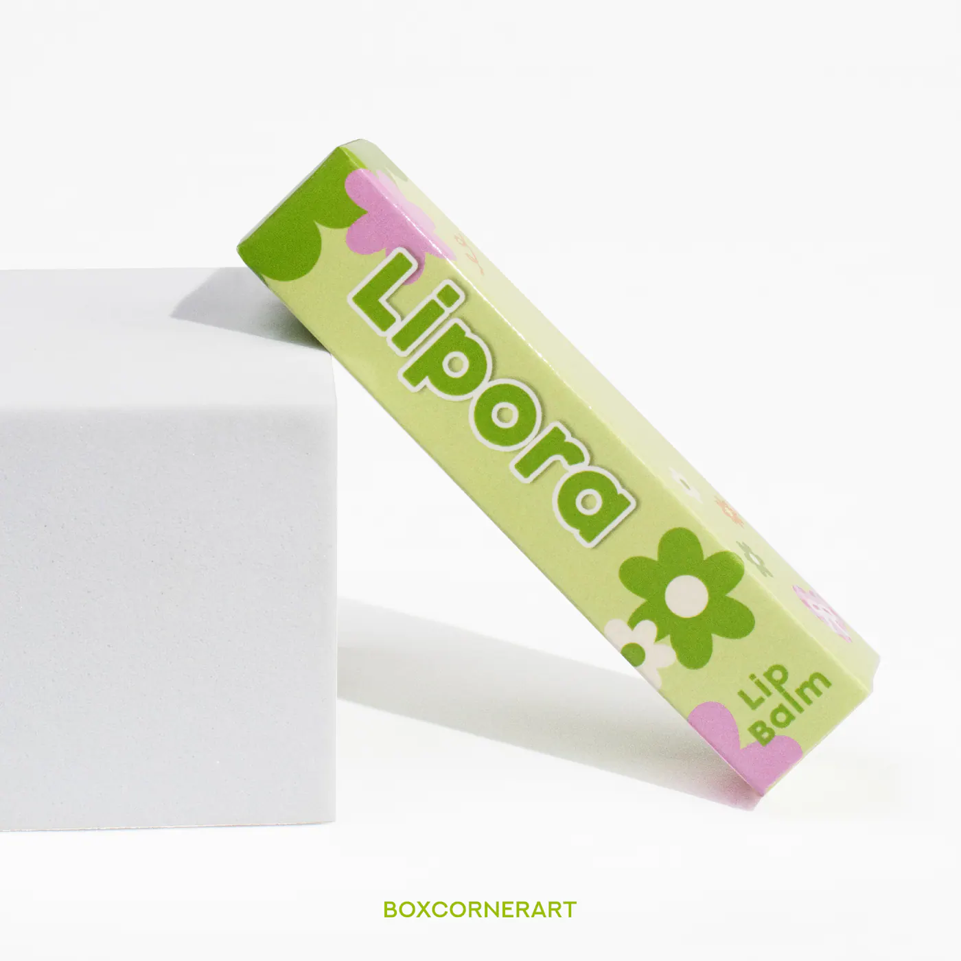 กล่อง Lipora Lip Balm ทำกล่องลิปให้ดูสะอาดและน่าเชื่อถือ โดย Box Corner Art